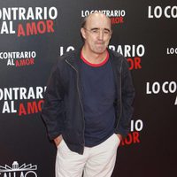 Álex Angulo en el estreno de 'Lo contrario al amor' en Madrid
