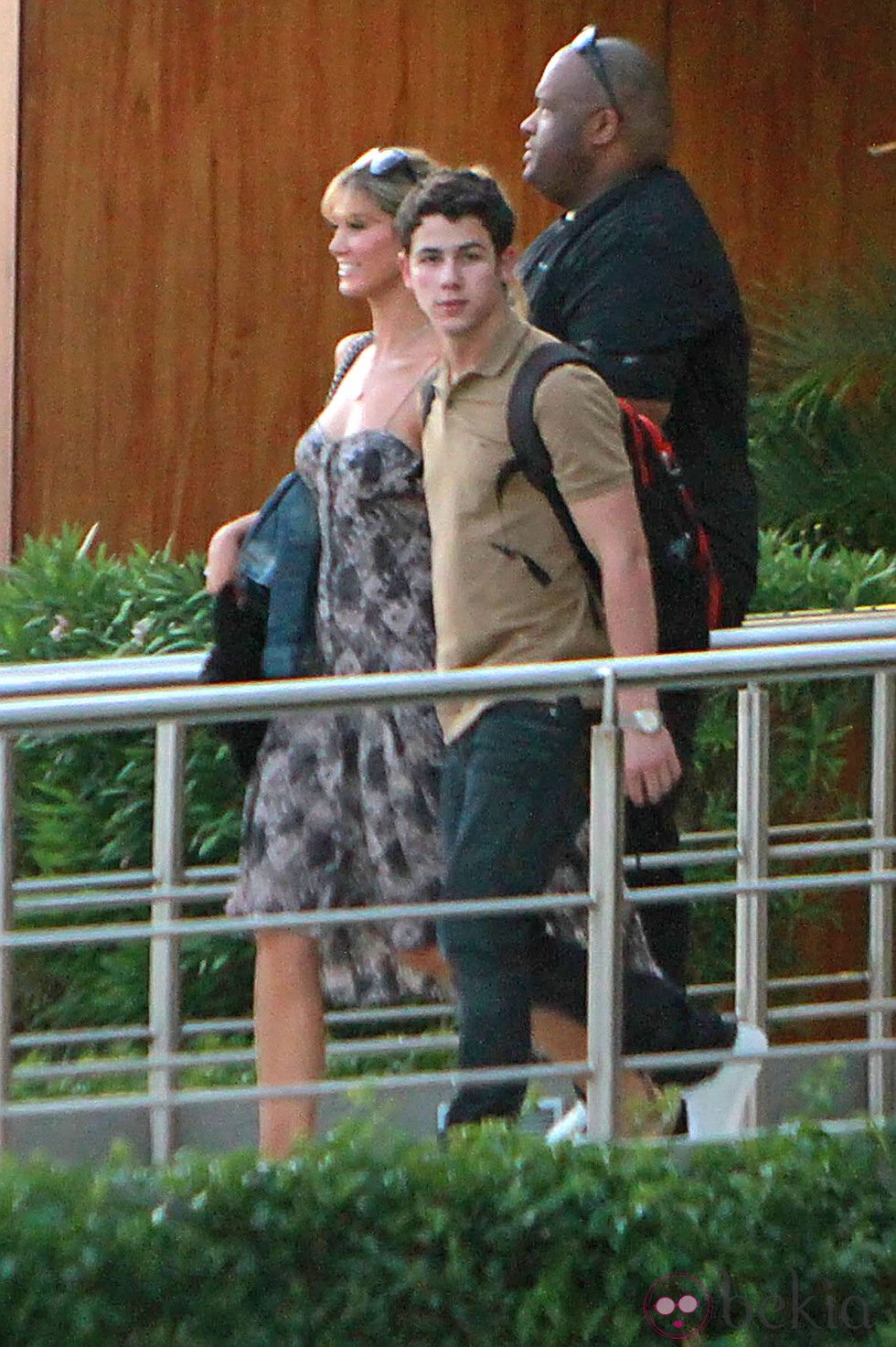 Nick Jonas y Delta Goodrem llegan a México