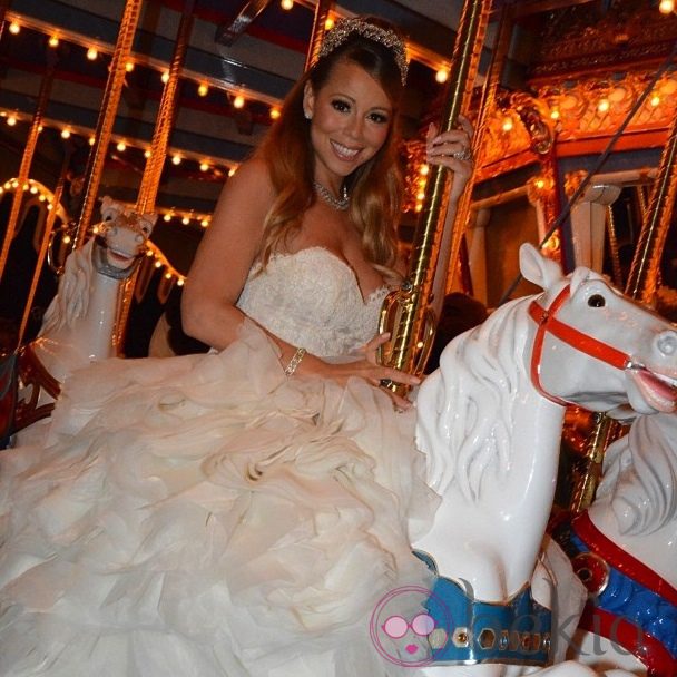 Mariah Carey en los caballitos tras casarse por tercera vez con Nick Cannon