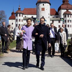 Victoria y Daniel de Suecia en el Castillo de Lacko