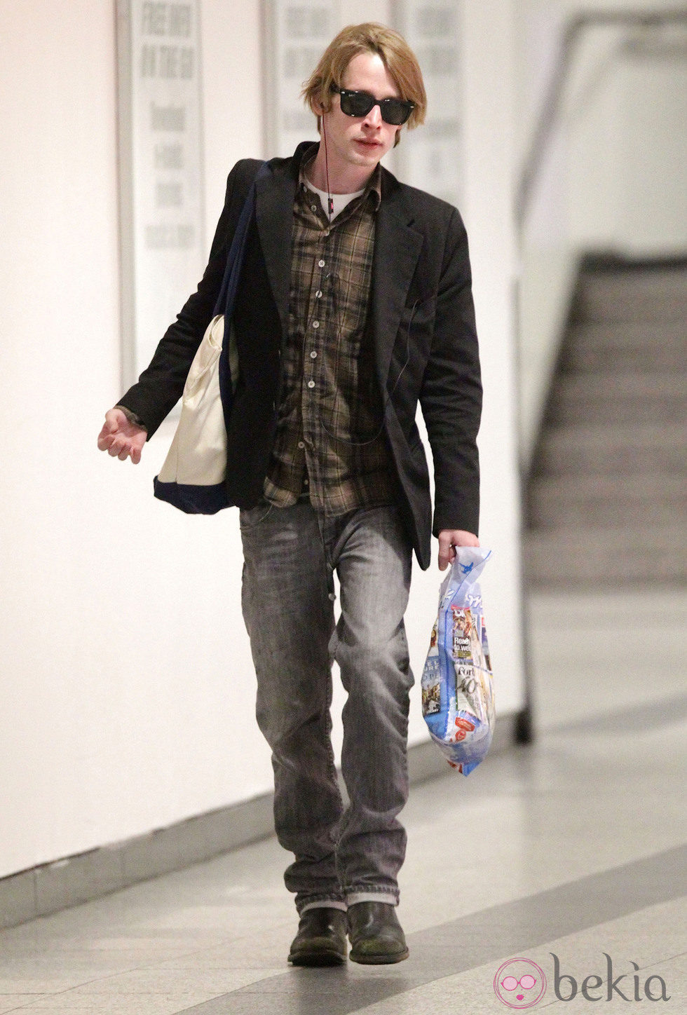Macauley Culkin en el aeropuerto de Nueva York