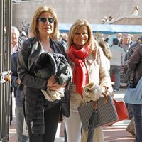 Cari Lapique en una de las corridas de toros de San Isidro 2013
