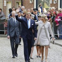 Guillermo Alejandro y Máxima de Holanda durante su visita a Groningen