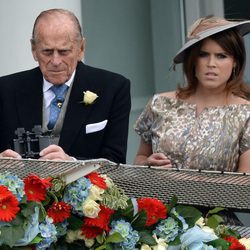 El Duque de Edimburgo y Eugenia de York en el Derby de Epsom 2013