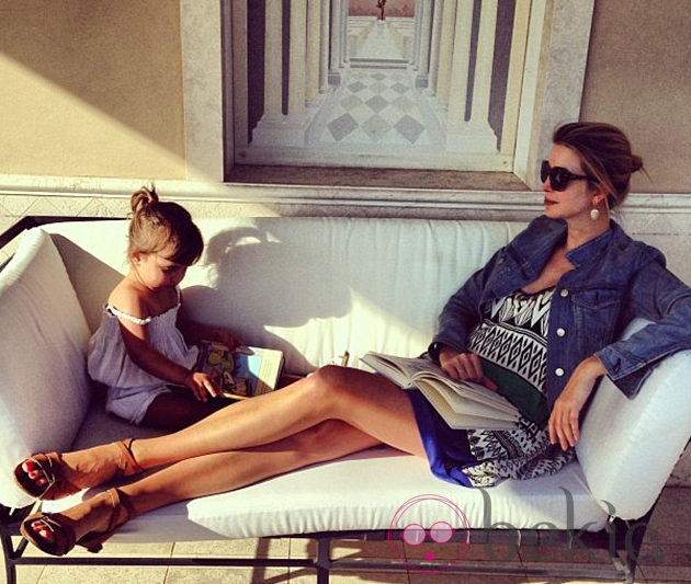 Ivanka Trump con su hija Arabella relajándose en Roma