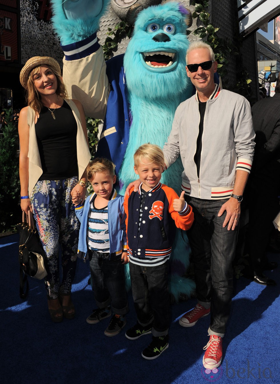 Tom Dumont en el estreno de 'Monstruos University' en Los Angeles