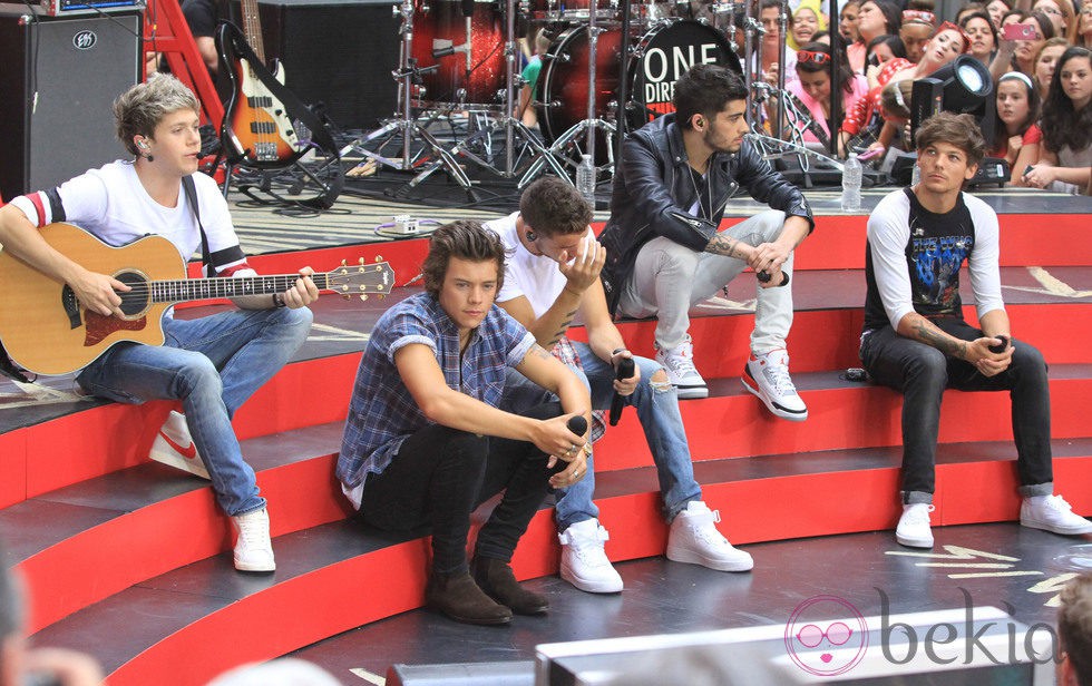 Los One Direction durante su actuación en Rockefeller Center