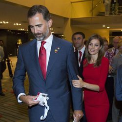 Los Príncipes de Asturias tras la presentación final de Madrid 2020 ante el COI