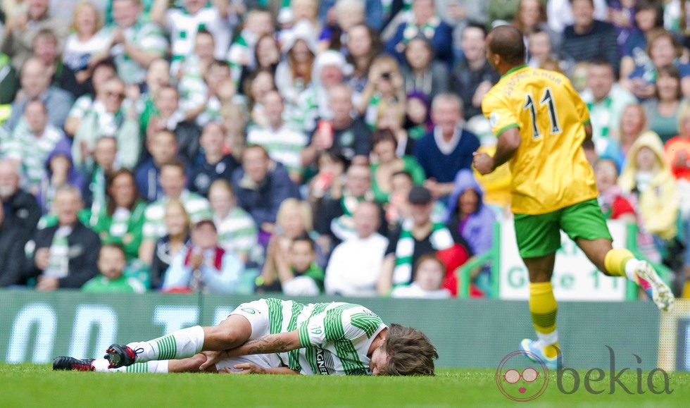 Louis Tomlinson tras ser atacado por Gabriel Agbonlahor