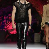 Nicolás Coronado desfilando para Francis Montesinos en Madrid Fashion Week primavera/verano 2014