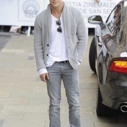 Mario Casas a su llegada al Festival de San Sebastián 2013