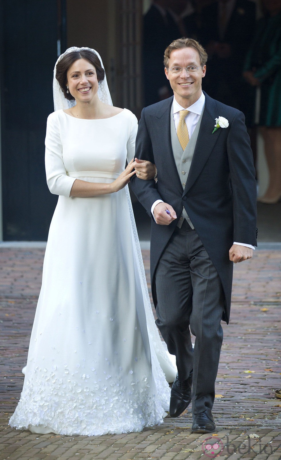 Jaime de Borbón-Parma y Viktória Cservenyák tras su boda