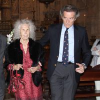 La Duquesa de Alba y Alfonso Díez en el traslado de la Virgen de las Angustias