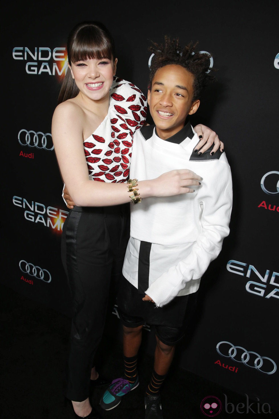 Hailee Steinfeld y Jaden Smith en la premiere de 'El juego de Ender' en Los Angeles