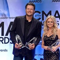 Blake Shelton y Miranda Lambert en los Premios CMA 2013