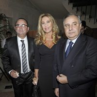 Norma Duval y Fernando Martínez de Irujo en una cena benéfica de la Asociación Nuevo Futuro