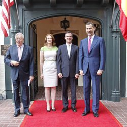 El príncipe Felipe junto al Alcalde de Los Ángeles