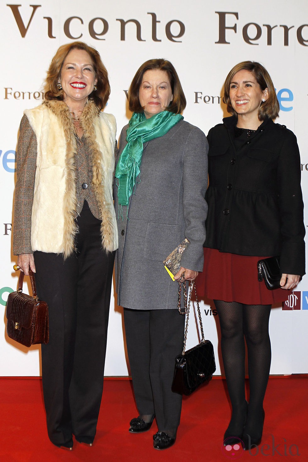 Ana Rodríguez, Natalia Figueroa y Alejandra Martos en el estreno de 'Vicente Ferrer'