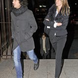 Arancha de Benito y Agustín Etienne en la misa funeral por Simone Bosé