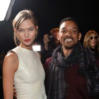 Karlie Kloss y Will Smith en el desfile de Dior de la Semana de la Moda Masculina de París 2014