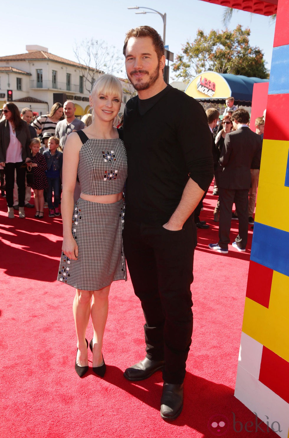 Anna Faris y Chris Pratt en el estreno de 'La Lego Película'