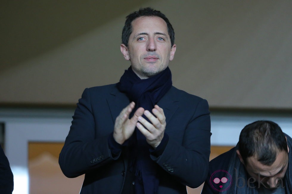 Gad Elmaleh en un partido entre el Mónaco y el Paris St Germain