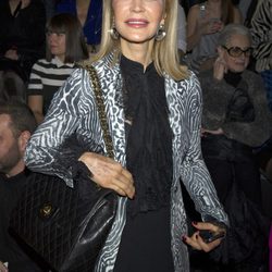 Carmen Lomana en el front row de Davidelfín en Madrid Fashion Week 2014