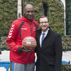 Lamar Odom presentado como jugador del Baskonia de Vitoria
