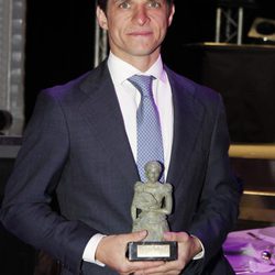 Julián López 'El Juli' con su galardón de 'Las majas de Goya' 2014