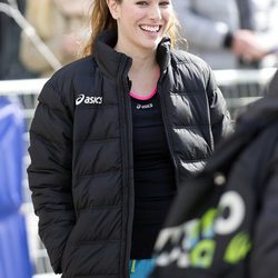 Blanca Suárez sonríe en el rodaje de 'Perdiendo el norte'