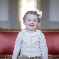La Princesa Estela de Suecia en su segundo cumpleaños