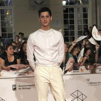 Eduardo Casanova en el estreno de 'Carmina y Amén' en el Festival de Málaga 2014