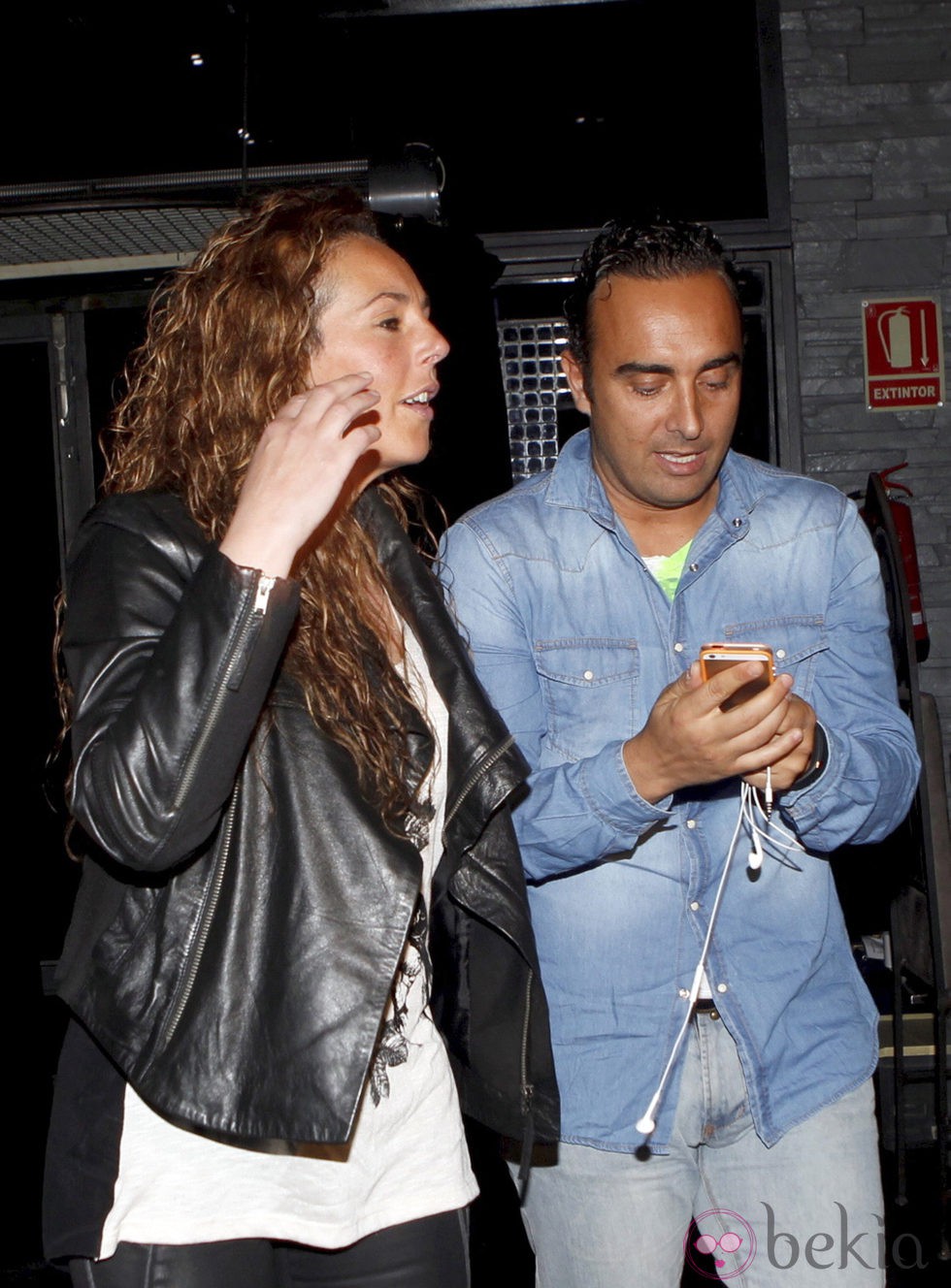 Rocío Carrasco y Fidel Albiac en el concierto de Siempre Así en Madrid
