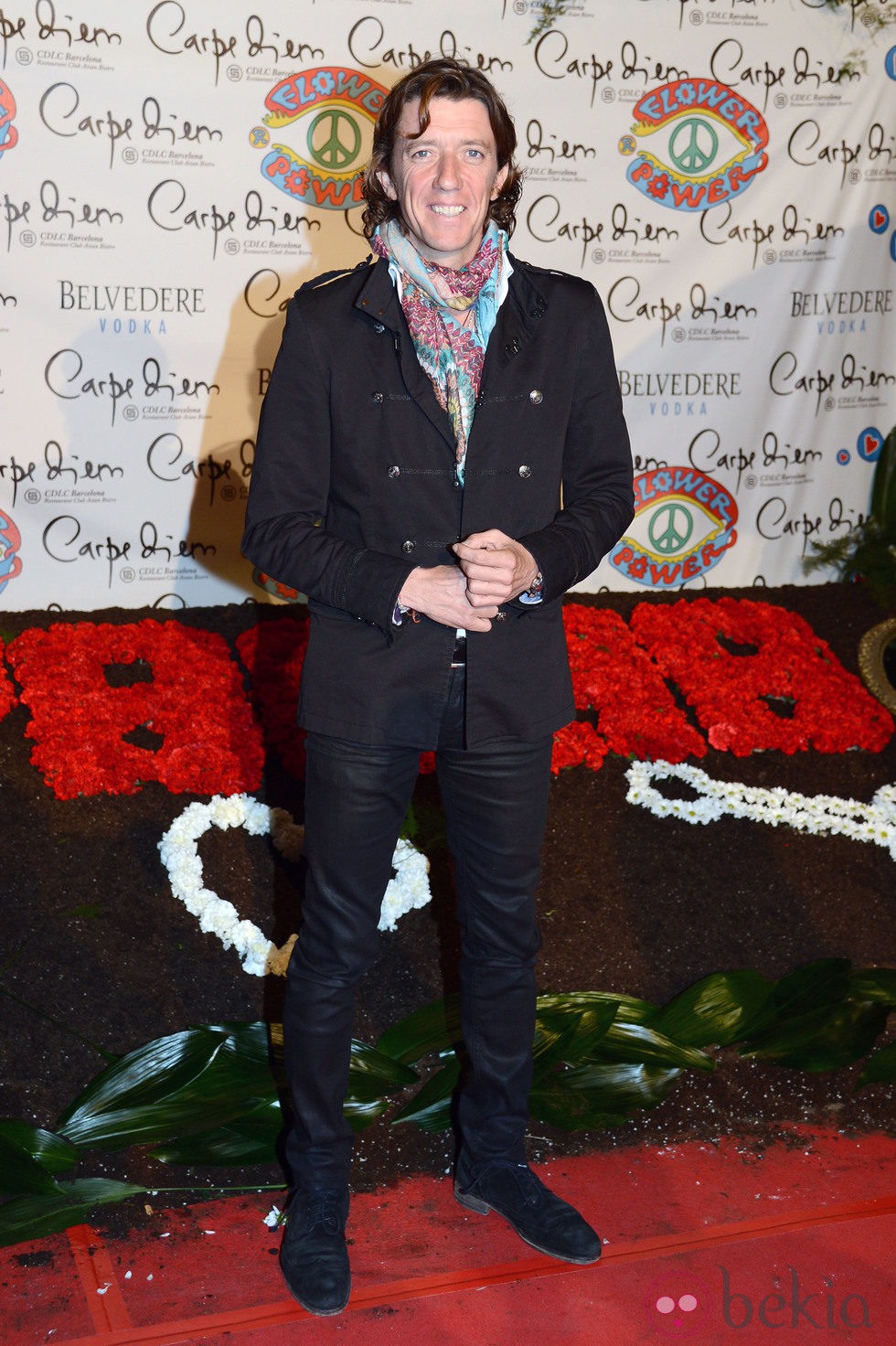 Colate en la fiesta Flower Power de Barcelona