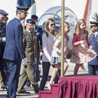 Las Infantas Leonor y Sofía en un acto oficial con los Príncipes Felipe y Letizia