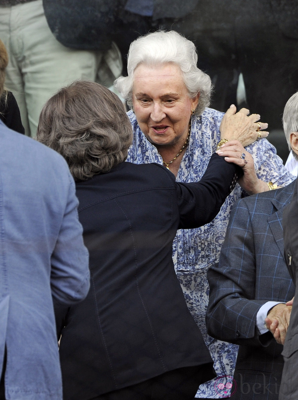 La Reina Sofía saluda a la Infanta Pilar en el Madrid Open 2014