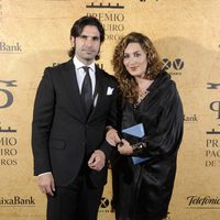 Javier Conde y Estrella Morente en la entrega del Premio Paquiro 2014
