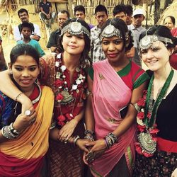 Selena Gomez adaptada en Nepal