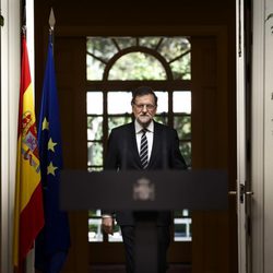 Mariano Rajoy anunciando la abdicación del Rey Juan Carlos en favor del Príncipe Felipe