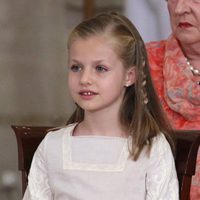 La infanta Leonor en la firma de la Ley de Abdicación