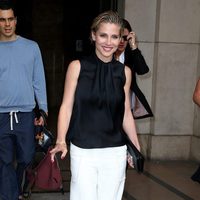 Elsa Pataky en el desfile de Giorgio Armani de la Semana de la Alta Costura de París otoño/invierno 2014