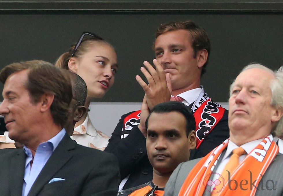 Pierre Casiraghi y Beatrice Borromeo en el partido Argentina-Holanda del Mundial 2014