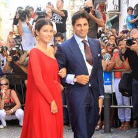 Fran Rivera con su hija Cayetana en su boda religiosa con Lourdes Montes en Sevilla