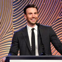 Chris Evans en el Banquete de Caridad de la HFPA