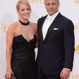 Matt LeBlanc y Andrea Anders en la alfombra roja de los Premios Emmy 2014