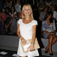 Cayetana Guillén Cuervo en el desfile de Roberto Torretta en Madrid Fashion Week primavera/verano 2015