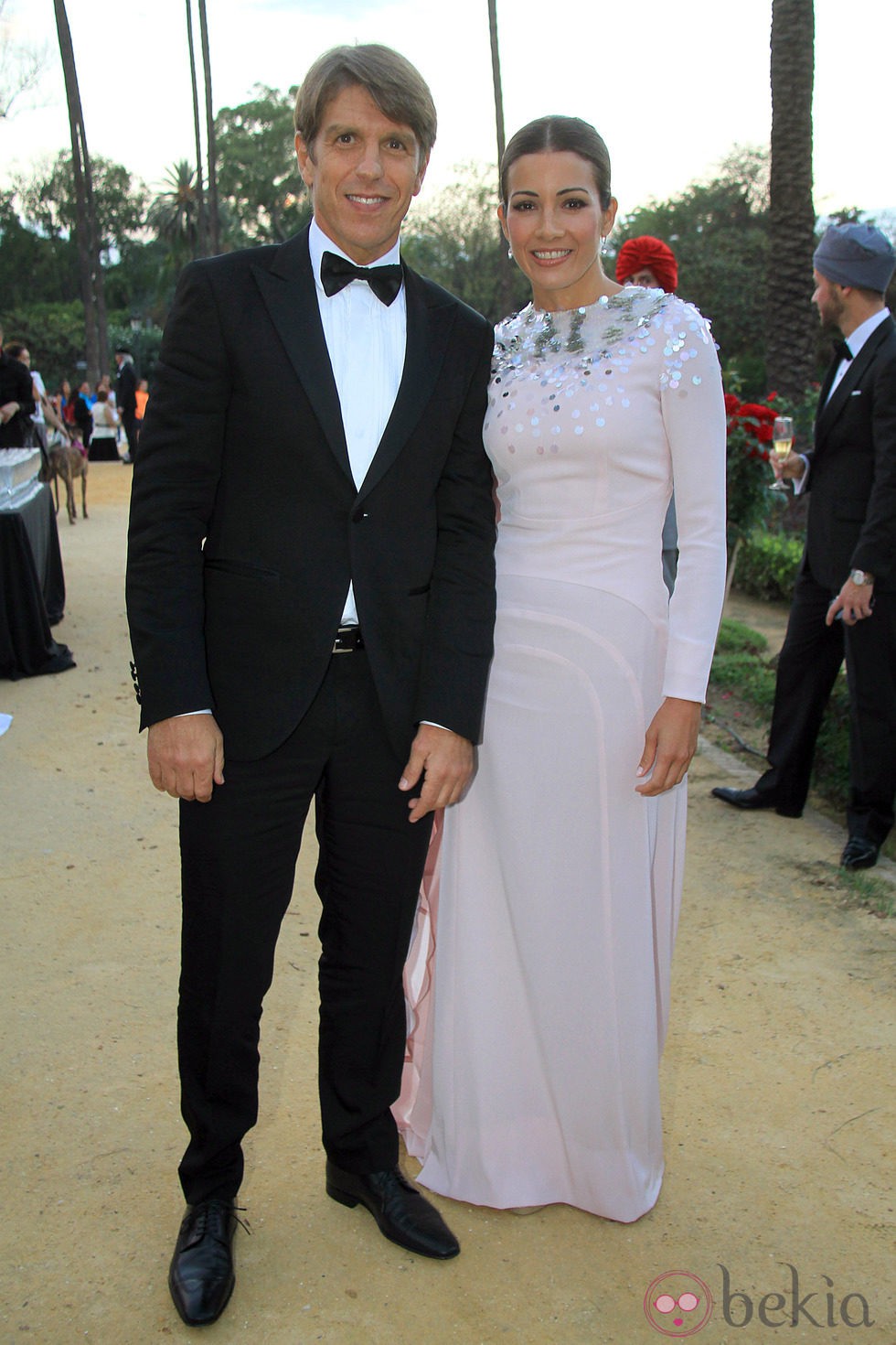 Manuel Díaz 'El Cordobés'  y su mujer Virginia Troconis en los Premios Escaparate de Sevilla