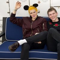 Bimba Bosé y Charlie Centa en la fiesta de aniversario de un hotel