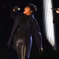 Jennifer Hudson y Jessie J durante su actuación en Concert for Valor 2014