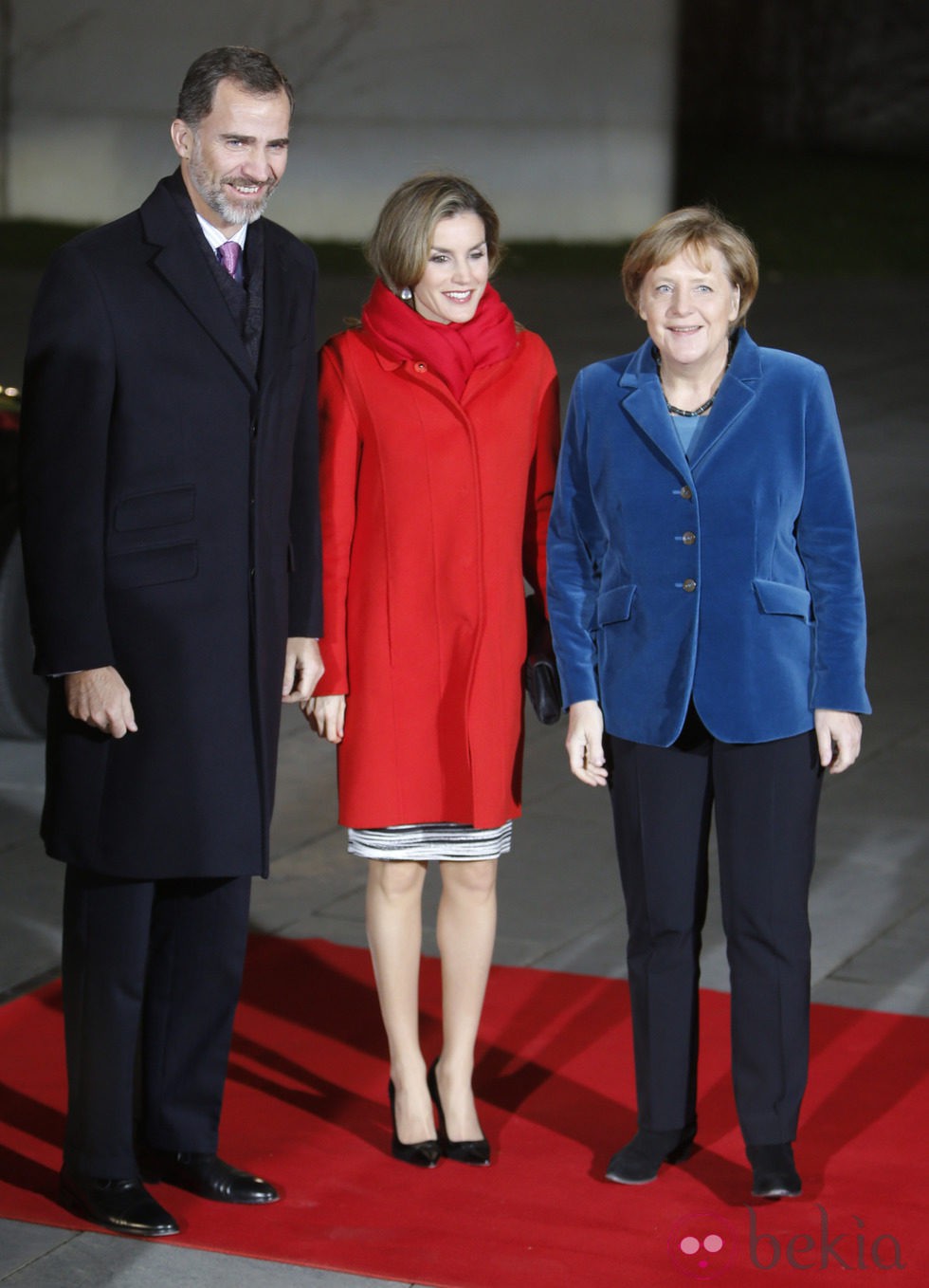 Los Reyes Felipe y Letizia con Angela Merkel en su primer viaje oficial a Alemania como Reyes
